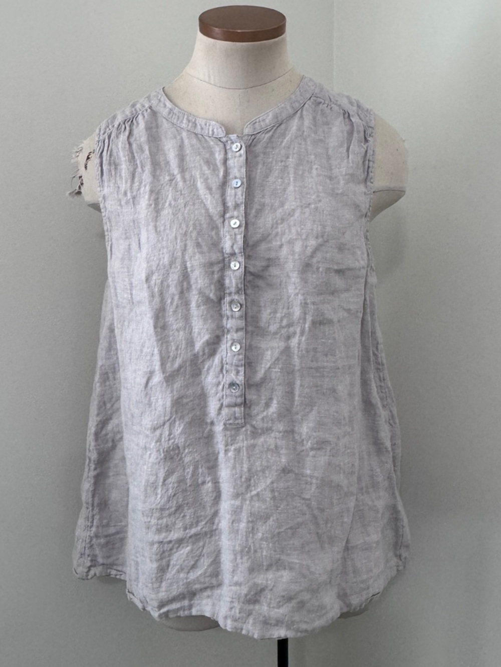 Tahari Large Linen Gray Sleeveless Button Popover Tunic Top Lagenlook Minimalist